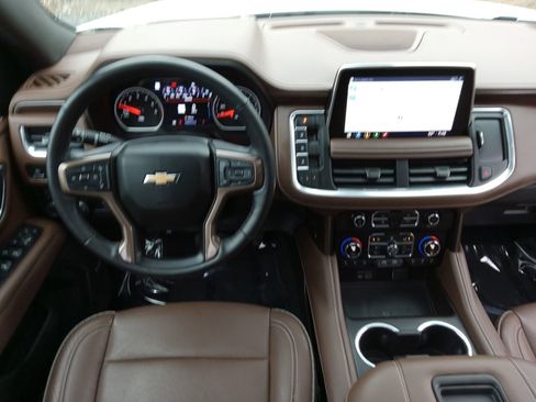 Used 2021 Chevrolet Suburban High Country w/ Max Trailering Package AWD/4WD image 14