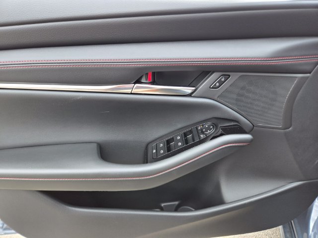 New 2026 MAZDA MAZDA3 Carbon AWD/4WD image 11