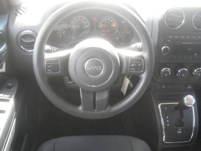 Used 2014 Jeep Patriot Sport w/ Power Value Group AWD/4WD image 13