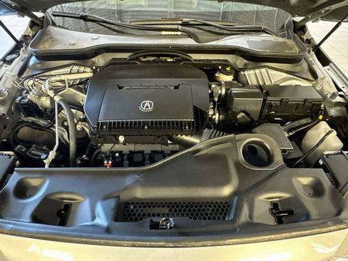 Used 2024 Acura MDX w/ Technology Package FWD image 33