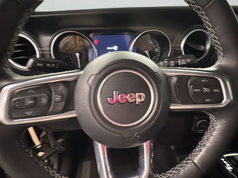 Used 2023 Jeep Wrangler Unlimited Sahara w/ Cold Weather Group image 11