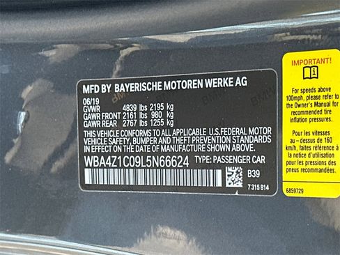 Used 2020 BMW 430i Convertible w/ Convenience Package image 9