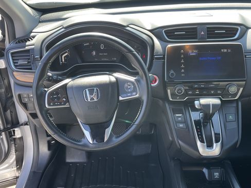 Used 2018 Honda CR-V Touring image 12
