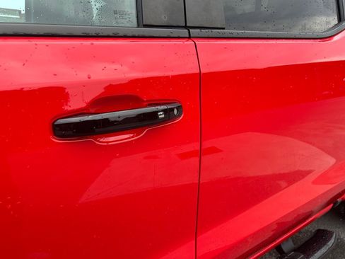 Used 2021 Chevrolet Silverado 1500 LT Trail Boss w/ Convenience Package II image 12