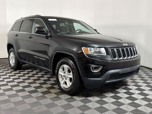 Used 2016 Jeep Grand Cherokee Laredo w/ Quick Order Package 23E RWD image 24