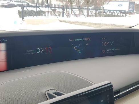 Certified 2024 Lincoln Nautilus Reserve w/ Equipment Group 203A image 18