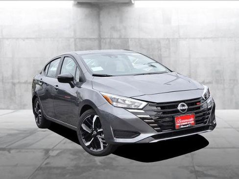 New 2025 Nissan Versa SR w/ Trunk Package image 2