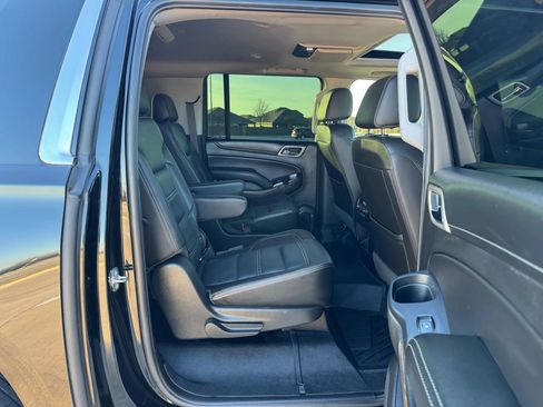 Used 2018 GMC Yukon XL Denali w/ Open Road Package image 41