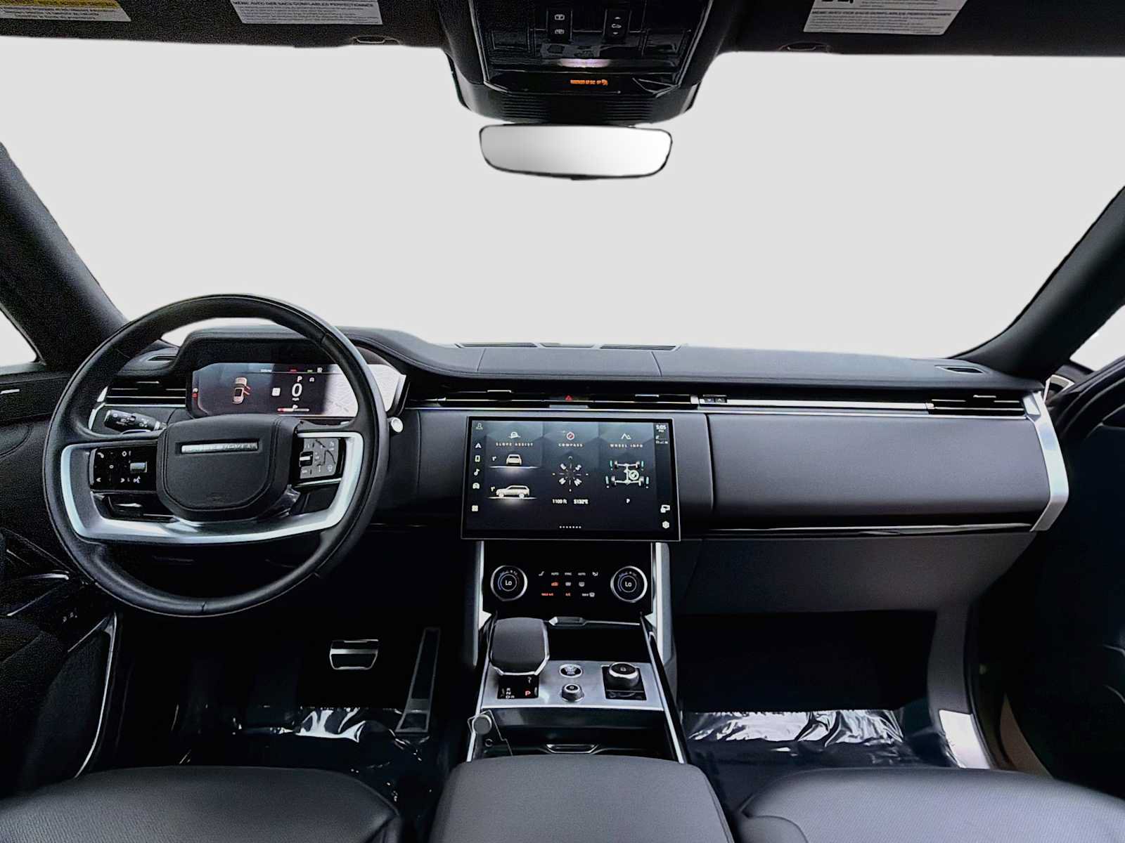Certified 2023 Land Rover Range Rover SE AWD/4WD image 9