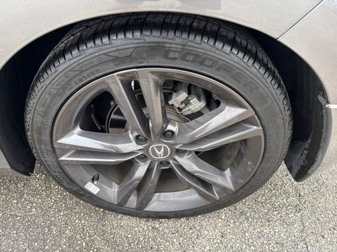 Used 2023 Acura Integra A-Spec image 12