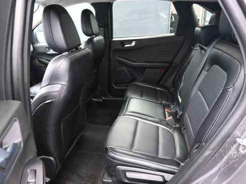 Used 2024 Ford Escape Platinum AWD/4WD image 13