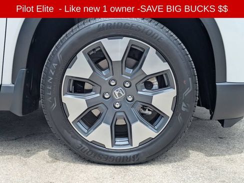 Used 2026 Honda Pilot Elite image 11