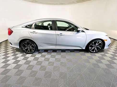 Used 2021 Honda Civic Sport image 2