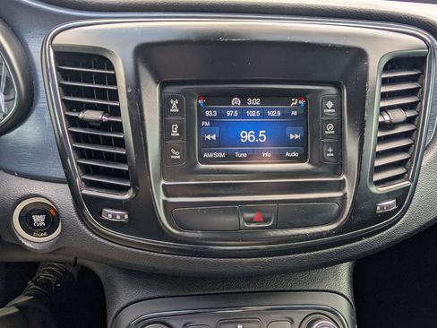 Used 2015 Chrysler 200 S w/ Comfort Group FWD image 22