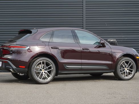 New 2026 Porsche Macan image 7