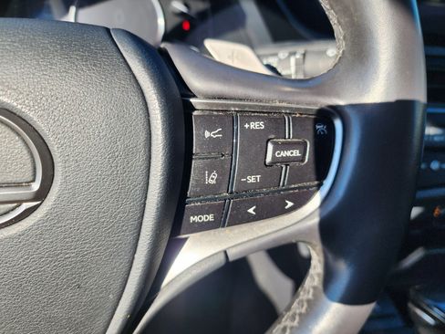 Used 2022 Lexus ES 350 w/ Premium Package image 27