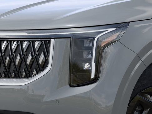New 2027 Kia Carnival LX FWD image 14