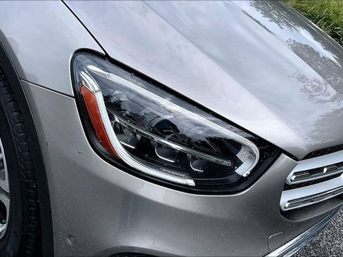 Used 2021 Mercedes-Benz GLC 300 4MATIC image 36