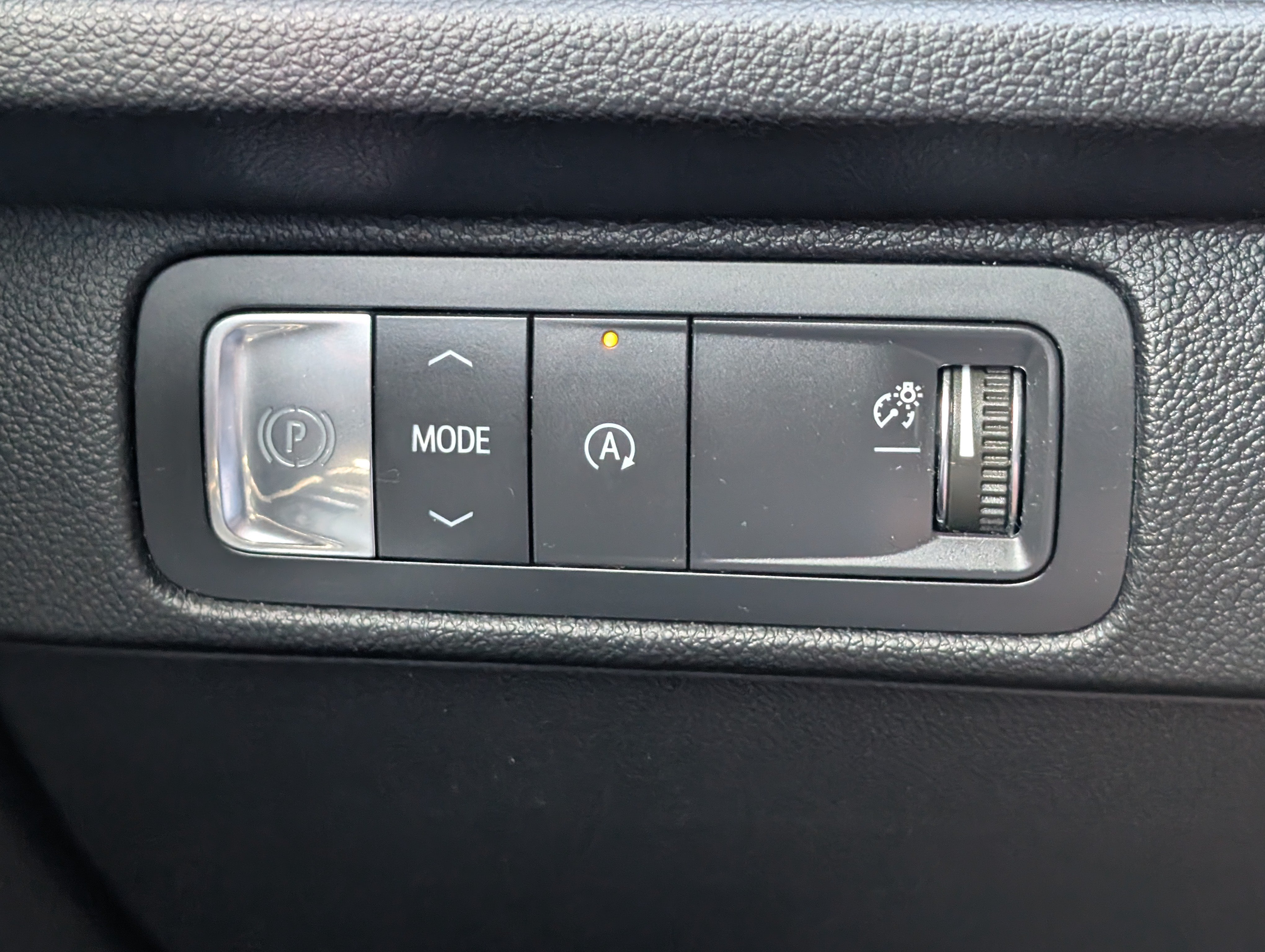 Used 2025 Chevrolet Traverse RS w/ LPO, Floor Liner Package FWD image 24