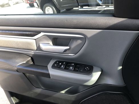 Used 2022 RAM 1500 Big Horn image 12