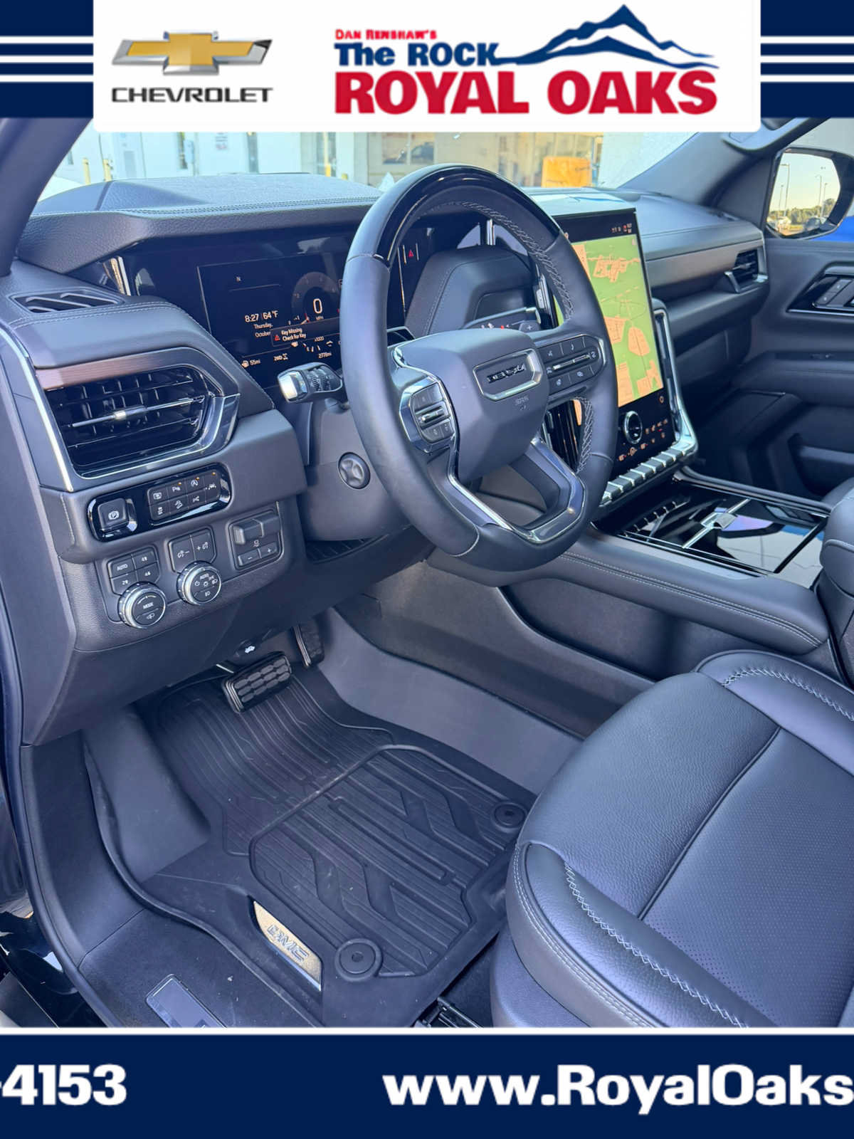 Used 2026 GMC Yukon Denali w/ Denali Reserve Package AWD/4WD image 12