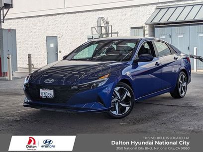 Used 2023 Hyundai Elantra SEL w/ Convenience Package