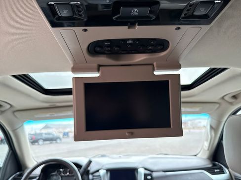 Used 2015 Chevrolet Tahoe LTZ image 24