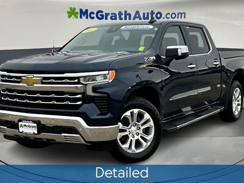 Used 2022 Chevrolet Silverado 1500 LTZ image 3
