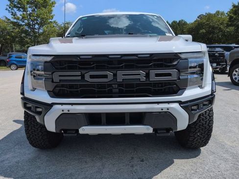 Certified 2025 Ford F150 Raptor AWD/4WD image 9