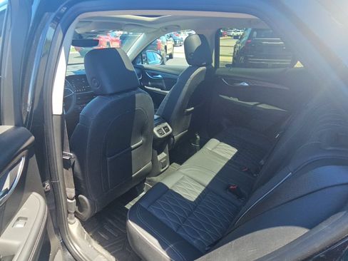 Used 2023 Buick Envision Avenir AWD/4WD image 26