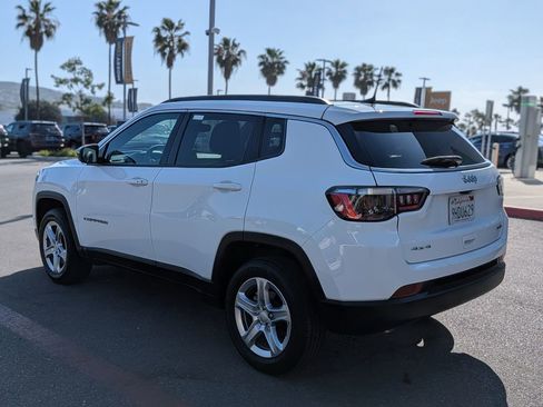 Used 2023 Jeep Compass Latitude image 7