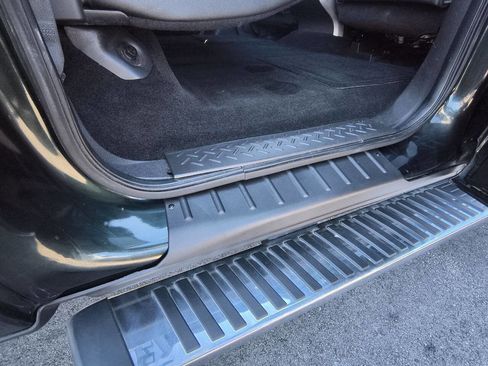 Used 2013 Ford F150 Lariat w/ Lariat Chrome Pkg image 26