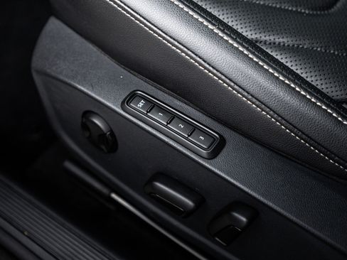 Used 2019 Volkswagen Jetta SEL Premium image 14