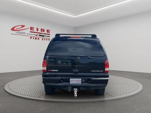 Used 2005 Chevrolet Tahoe Z71 w/ Preferred Equipment Group AWD/4WD image 9