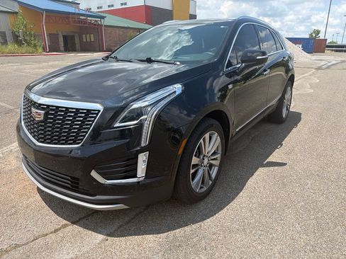 Used 2023 Cadillac XT5 Premium Luxury w/ Technology Package AWD/4WD image 1