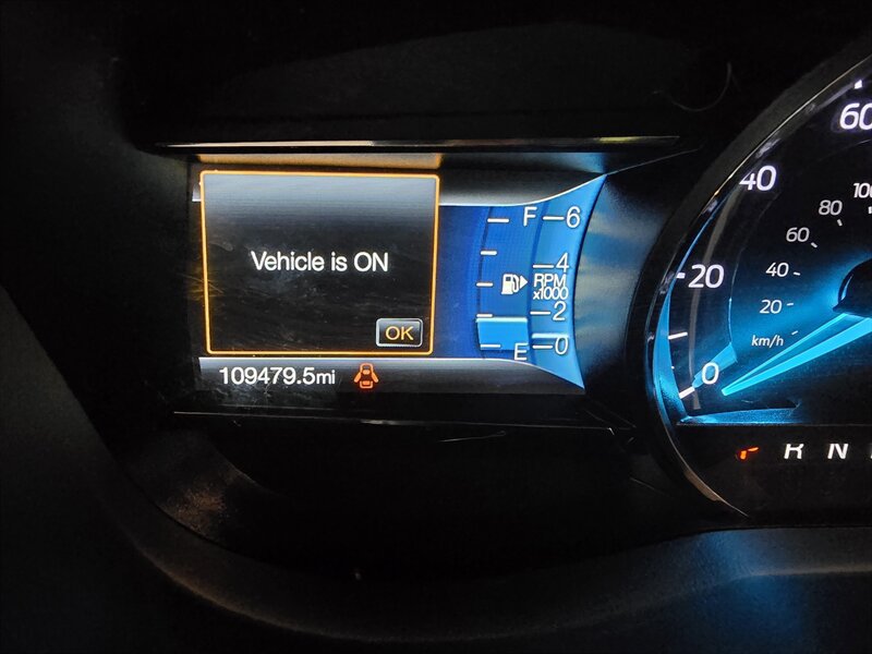Used 2018 Ford Explorer XLT w/ Equipment Group 202A AWD/4WD image 33