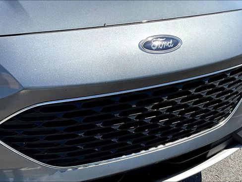 Used 2022 Ford Escape SE FWD image 20