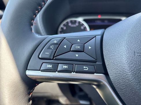 New 2025 Nissan Sentra SR w/ SR Premium Package image 19