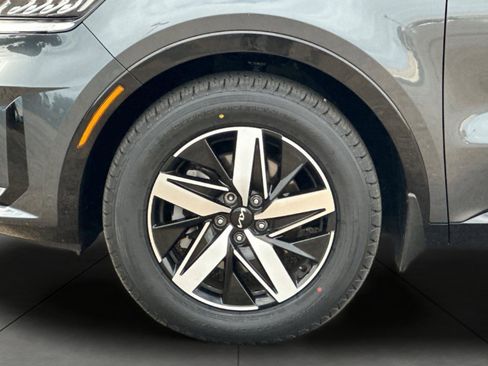 Used 2023 Kia Sorento EX w/ Panoramic Sunroof Package image 33