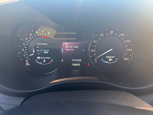 Used 2016 Lincoln MKC Select image 19