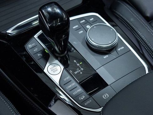 Certified 2022 BMW X4 M40i image 18