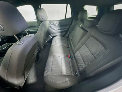 Used 2025 Chevrolet Equinox LT image 28