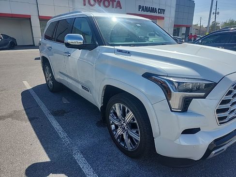 Used 2025 Toyota Sequoia Capstone image 1