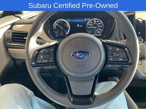 Used 2025 Subaru Forester Premium image 4