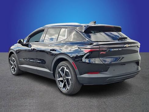 New 2026 Chevrolet Equinox EV LT image 4