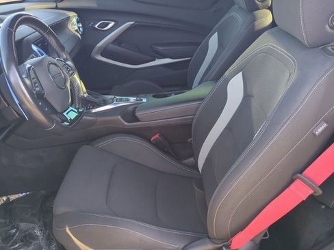 Used 2023 Chevrolet Camaro LT w/ RS Package image 15