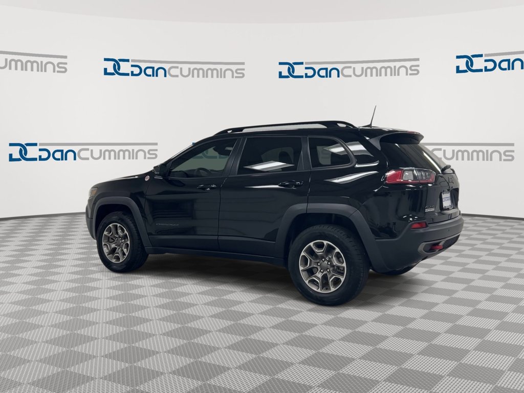 Used 2022 Jeep Cherokee Trailhawk w/ Comfort/Convenience Group AWD/4WD image 6
