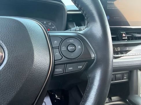Used 2024 Toyota Corolla Cross LE FWD image 20