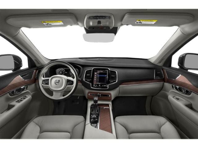 Used 2022 Volvo XC90 T6 Momentum w/ Advanced Package AWD/4WD image 11