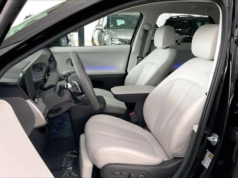 Certified 2026 Hyundai Ioniq 5 Limited RWD image 7